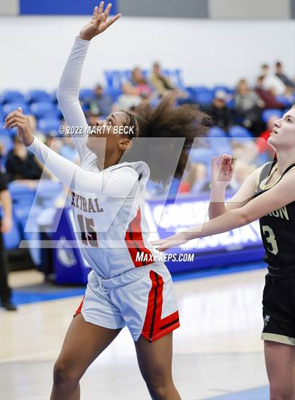 Thumbnail 2 in Springfield Central vs Lebanon (The 48 Hours of Basketball) photogallery.
