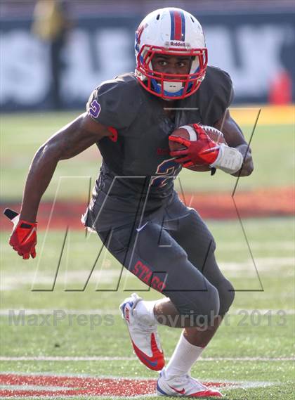 Thumbnail 2 in  Godby vs. DeMatha (@ University of Maryland) photogallery.