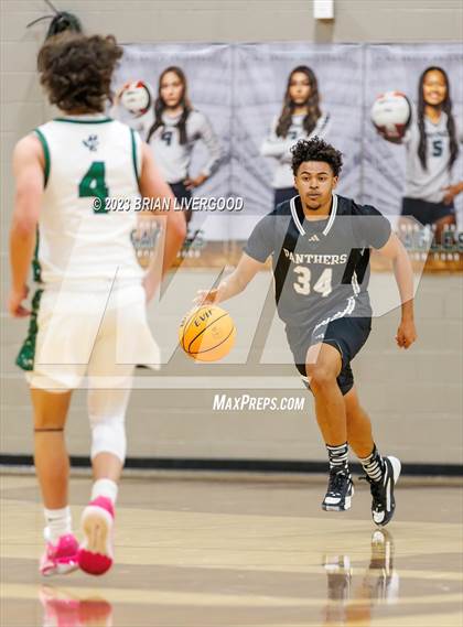 Thumbnail 1 in Harrison @ Pine Creek photogallery.