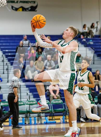 Thumbnail 3 in Harrison @ Pine Creek photogallery.