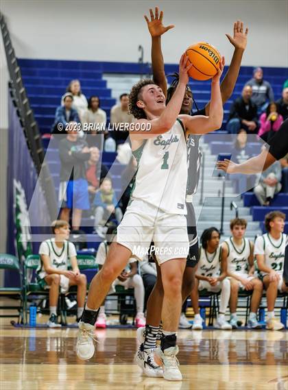 Thumbnail 3 in Harrison @ Pine Creek photogallery.