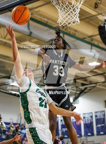 Thumbnail 3 in Harrison @ Pine Creek photogallery.