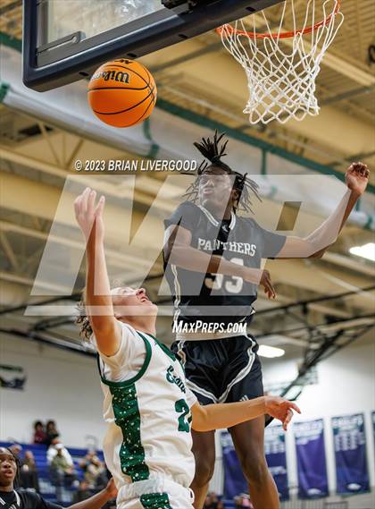 Thumbnail 1 in Harrison @ Pine Creek photogallery.