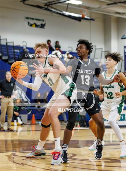 Thumbnail 2 in Harrison @ Pine Creek photogallery.