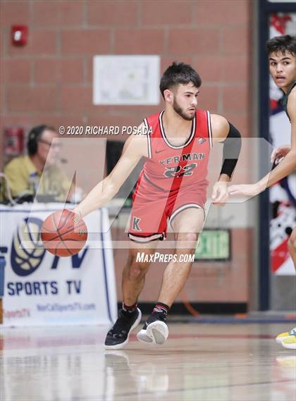 Thumbnail 2 in Kingsburg vs. Kerman (Central Valley Showcase) photogallery.