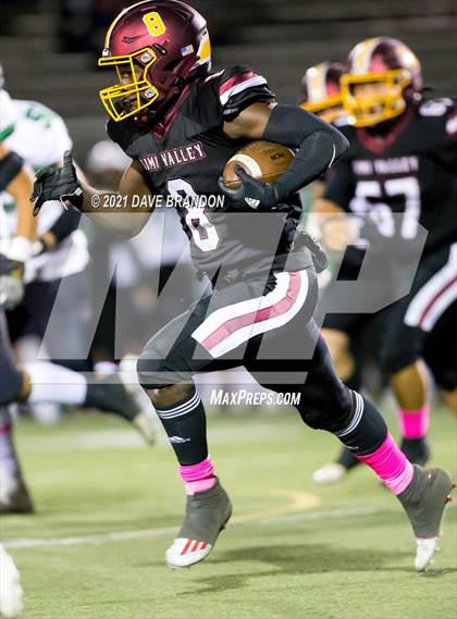Thumbnail 1 in Thousand Oaks @ Simi Valley photogallery.