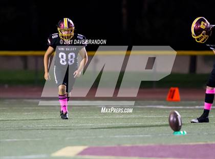 Thumbnail 1 in Thousand Oaks @ Simi Valley photogallery.
