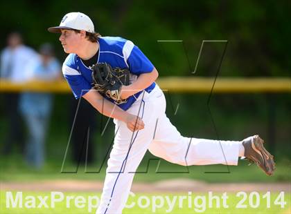 Thumbnail 1 in Northwest Catholic @ Hall photogallery.