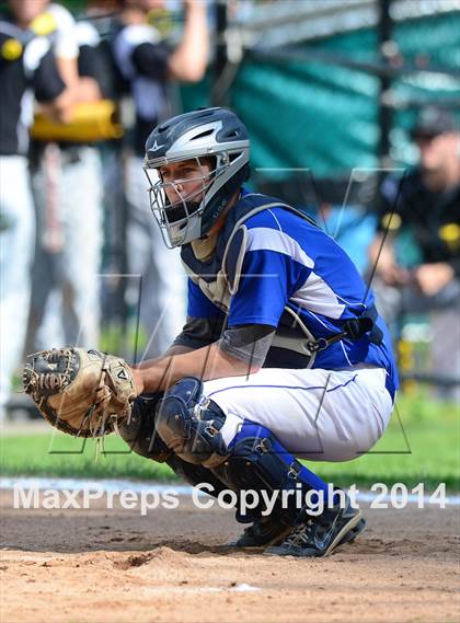 Thumbnail 2 in Northwest Catholic @ Hall photogallery.