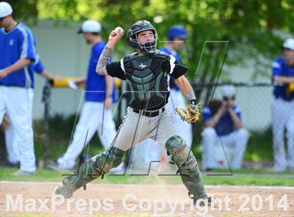 Thumbnail 2 in Northwest Catholic @ Hall photogallery.