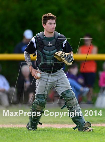 Thumbnail 3 in Northwest Catholic @ Hall photogallery.