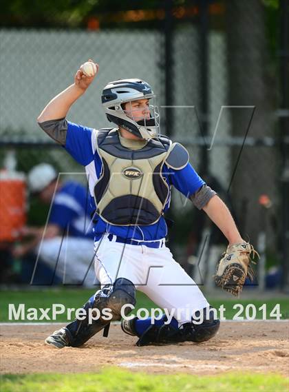 Thumbnail 2 in Northwest Catholic @ Hall photogallery.