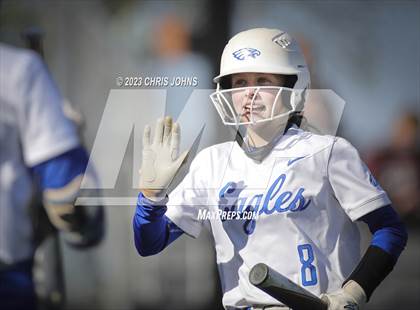 Thumbnail 3 in Columbia @ Belleville West photogallery.