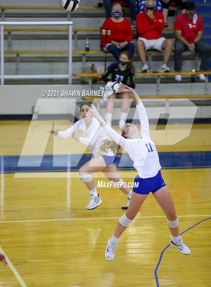 Thumbnail 2 in Roncalli @ Carmel photogallery.