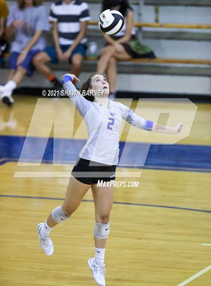 Thumbnail 3 in Roncalli @ Carmel photogallery.