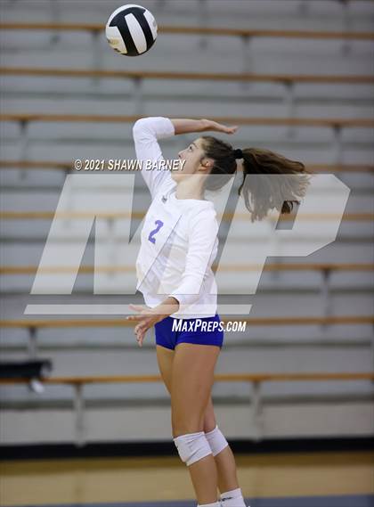 Thumbnail 1 in Roncalli @ Carmel photogallery.
