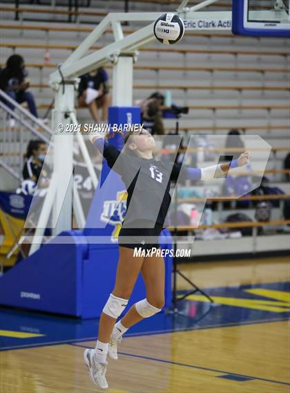 Thumbnail 3 in Roncalli @ Carmel photogallery.