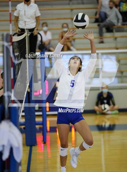 Thumbnail 1 in Roncalli @ Carmel photogallery.
