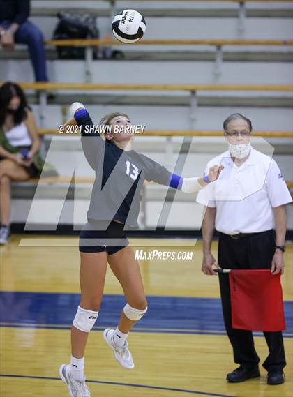 Thumbnail 2 in Roncalli @ Carmel photogallery.