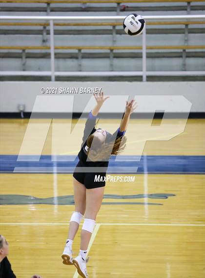 Thumbnail 1 in Roncalli @ Carmel photogallery.