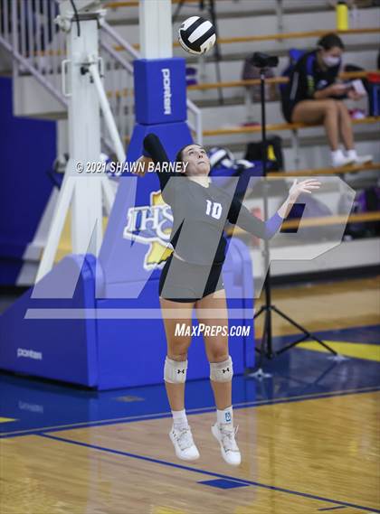 Thumbnail 2 in Roncalli @ Carmel photogallery.