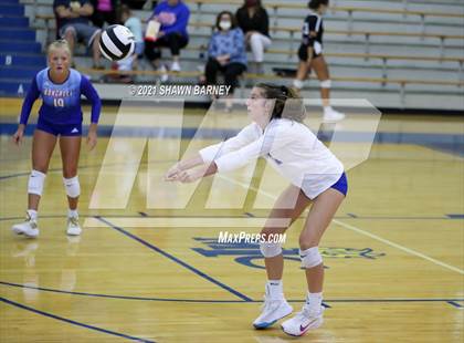 Thumbnail 1 in Roncalli @ Carmel photogallery.