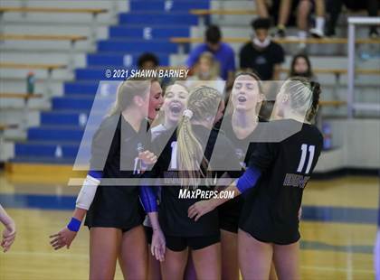 Thumbnail 3 in Roncalli @ Carmel photogallery.