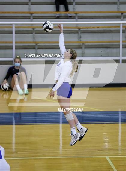 Thumbnail 3 in Roncalli @ Carmel photogallery.