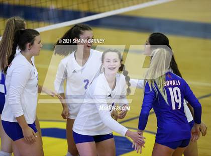 Thumbnail 3 in Roncalli @ Carmel photogallery.
