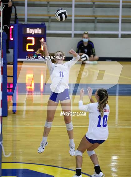 Thumbnail 1 in Roncalli @ Carmel photogallery.
