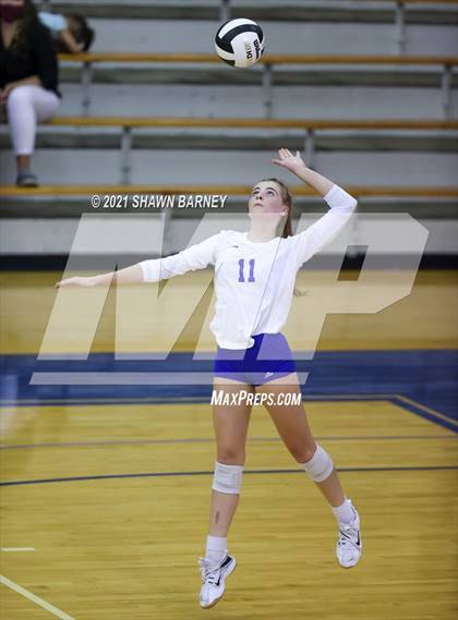 Thumbnail 2 in Roncalli @ Carmel photogallery.