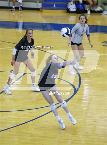 Thumbnail 1 in Roncalli @ Carmel photogallery.