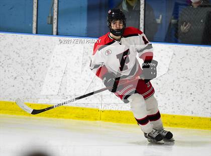 Thumbnail 1 in Greenwich @ Fairfield Warde/Ludlowe (FCIAC D1 Semifinal) photogallery.