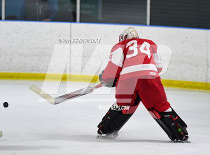Thumbnail 2 in Greenwich @ Fairfield Warde/Ludlowe (FCIAC D1 Semifinal) photogallery.