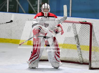 Thumbnail 2 in Greenwich @ Fairfield Warde/Ludlowe (FCIAC D1 Semifinal) photogallery.