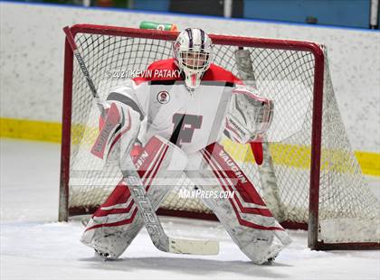 Thumbnail 2 in Greenwich @ Fairfield Warde/Ludlowe (FCIAC D1 Semifinal) photogallery.
