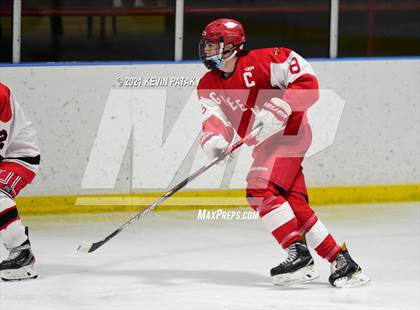 Thumbnail 3 in Greenwich @ Fairfield Warde/Ludlowe (FCIAC D1 Semifinal) photogallery.