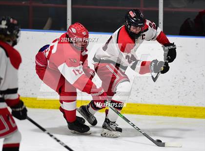Thumbnail 3 in Greenwich @ Fairfield Warde/Ludlowe (FCIAC D1 Semifinal) photogallery.