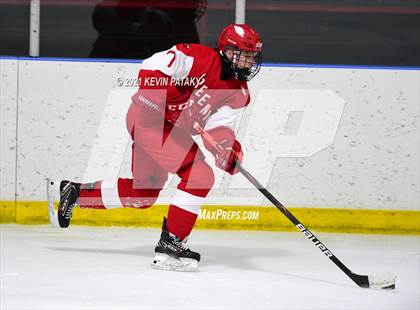 Thumbnail 1 in Greenwich @ Fairfield Warde/Ludlowe (FCIAC D1 Semifinal) photogallery.