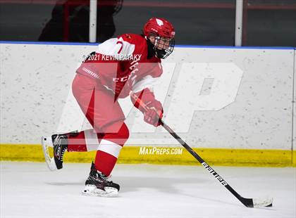 Thumbnail 2 in Greenwich @ Fairfield Warde/Ludlowe (FCIAC D1 Semifinal) photogallery.