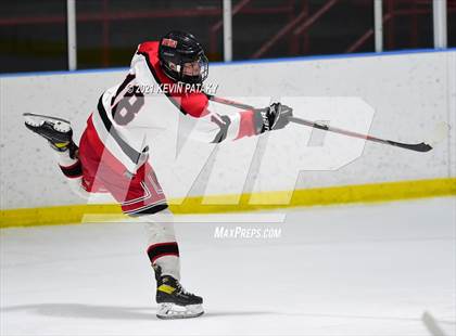 Thumbnail 1 in Greenwich @ Fairfield Warde/Ludlowe (FCIAC D1 Semifinal) photogallery.