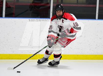 Thumbnail 3 in Greenwich @ Fairfield Warde/Ludlowe (FCIAC D1 Semifinal) photogallery.