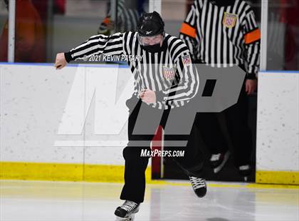 Thumbnail 3 in Greenwich @ Fairfield Warde/Ludlowe (FCIAC D1 Semifinal) photogallery.