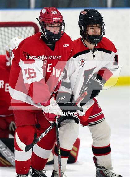 Thumbnail 1 in Greenwich @ Fairfield Warde/Ludlowe (FCIAC D1 Semifinal) photogallery.