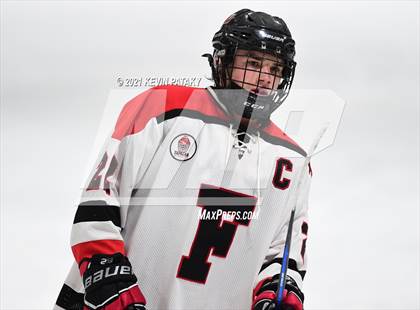 Thumbnail 1 in Greenwich @ Fairfield Warde/Ludlowe (FCIAC D1 Semifinal) photogallery.