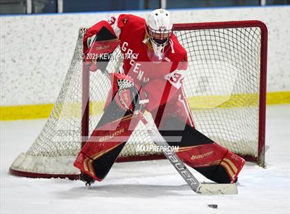 Thumbnail 1 in Greenwich @ Fairfield Warde/Ludlowe (FCIAC D1 Semifinal) photogallery.