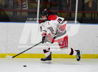 Thumbnail 3 in Greenwich @ Fairfield Warde/Ludlowe (FCIAC D1 Semifinal) photogallery.