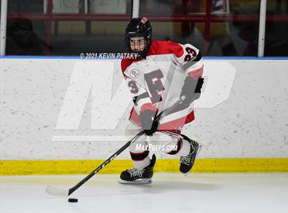 Thumbnail 3 in Greenwich @ Fairfield Warde/Ludlowe (FCIAC D1 Semifinal) photogallery.