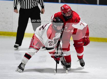 Thumbnail 3 in Greenwich @ Fairfield Warde/Ludlowe (FCIAC D1 Semifinal) photogallery.