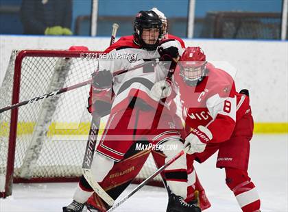 Thumbnail 3 in Greenwich @ Fairfield Warde/Ludlowe (FCIAC D1 Semifinal) photogallery.